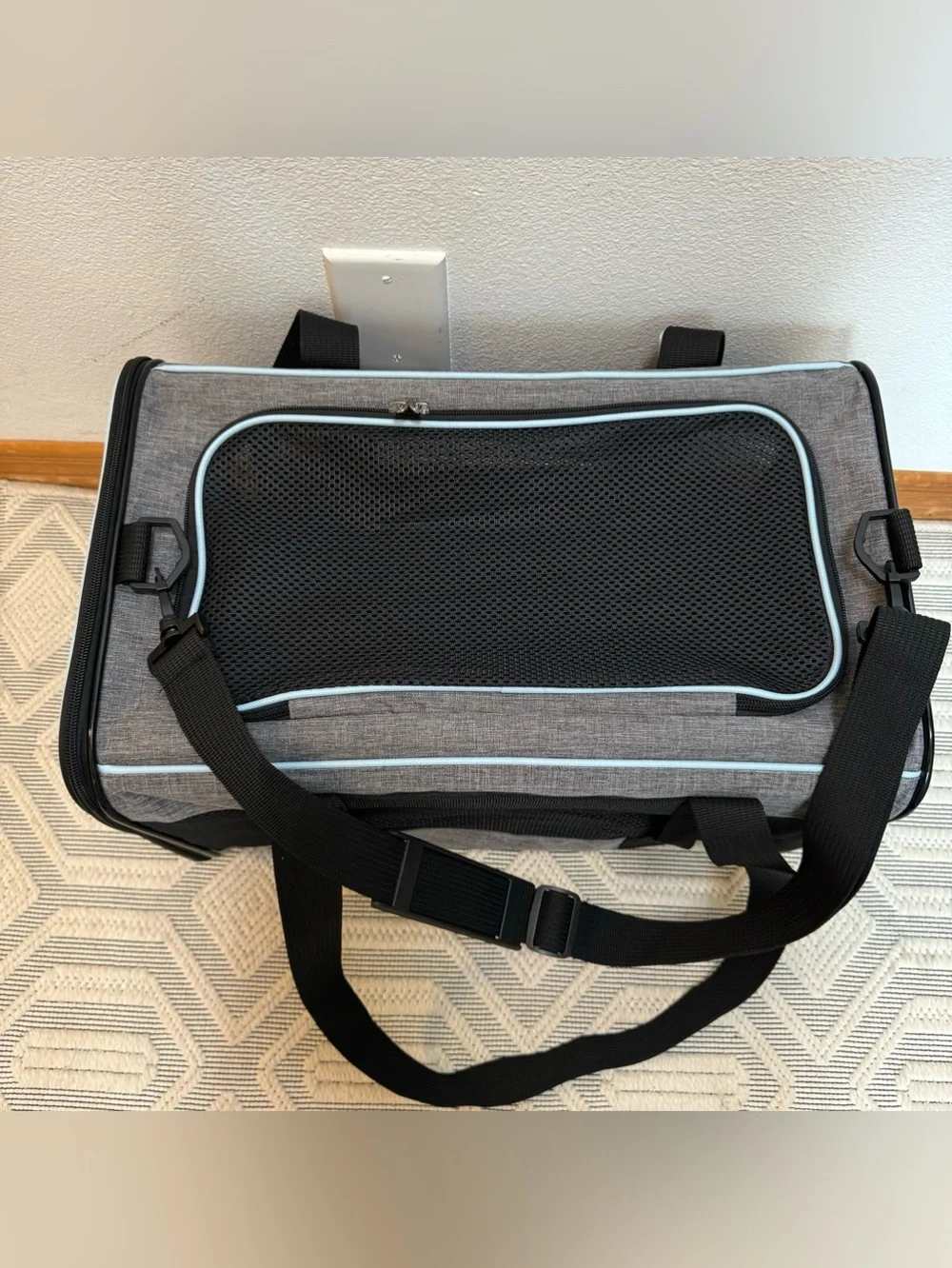 New. Vceoa Soft Pet Carrier 19”x12”x12” Foldable Dog Cat Travel Bag Gray